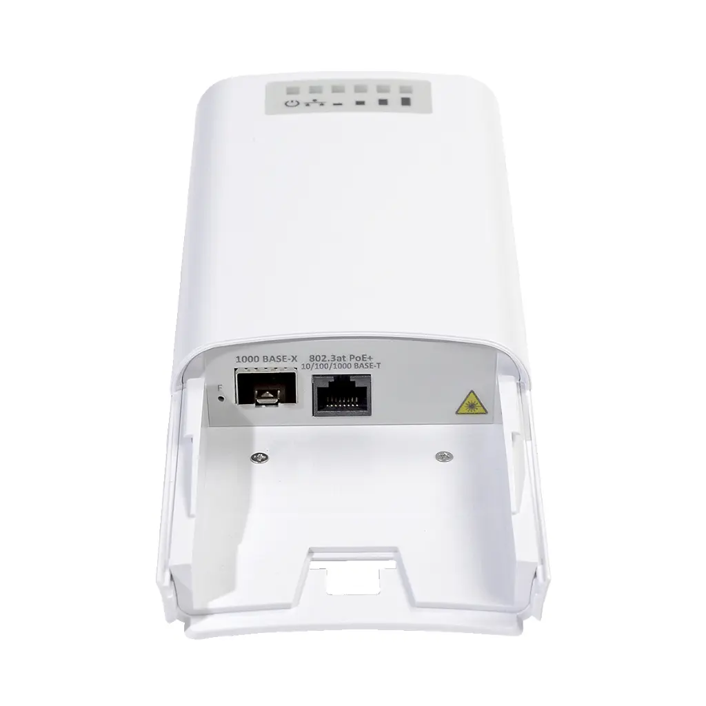 wop_2ac_LR2_ports.webp